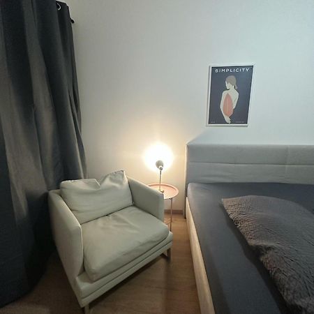 2Schlafenzimmer 5Betten Montuerwhonung Lejlighed Düsseldorf Eksteriør billede